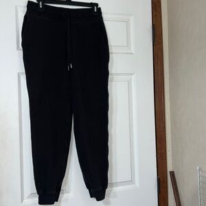 Lululemon joggers pants
